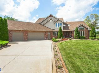 18310 S Tracy St, Mokena, IL 60448