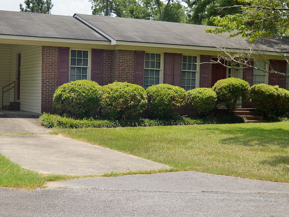 1st image of 109 Martha Cir