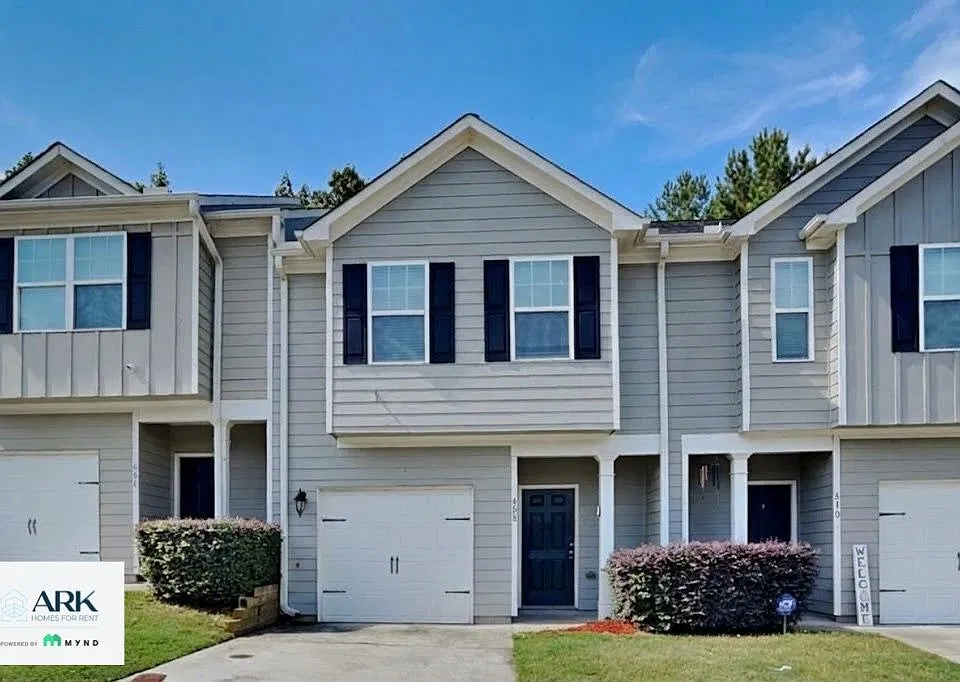 608 Highwood Ln