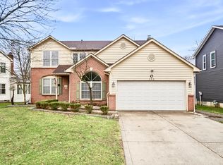 393 Canterbury Ct, Westerville, OH 43082