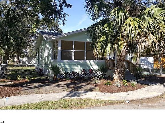 3rd image of 144 Taylor Ave