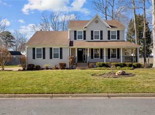 828 Saddleback Trail Rd, Chesapeake, VA 23322