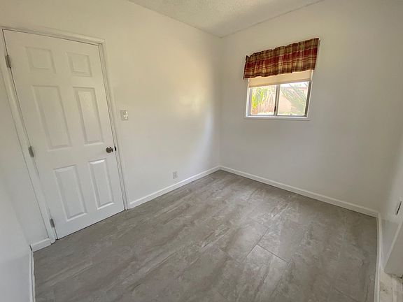 4th image of 11511 Fidel Ave #B
