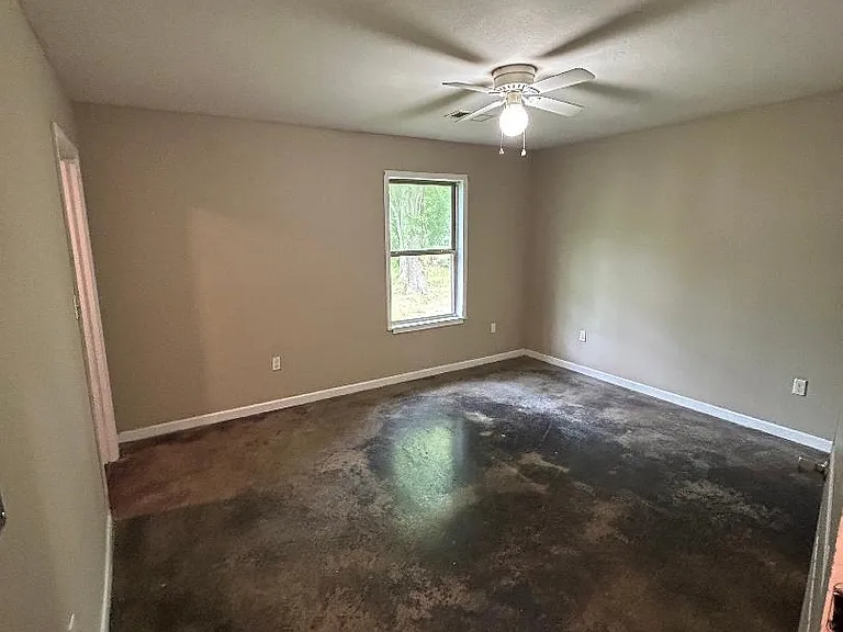 106 W Forrest St #B — Photo 6