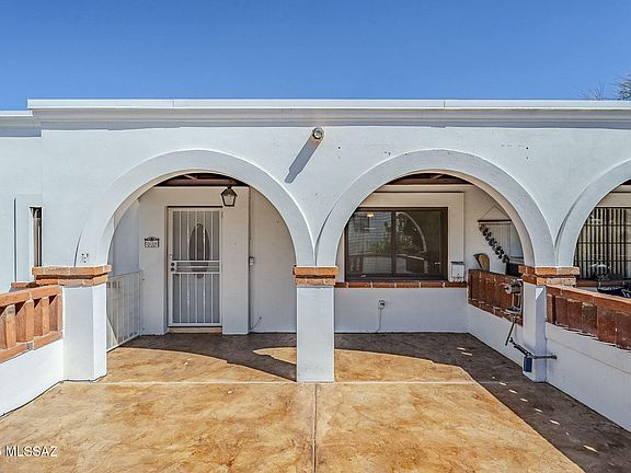 2nd image of 261 S Paseo Lobo Unit A