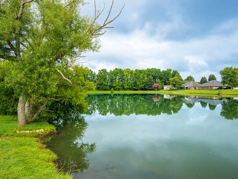 409 Summer Cove Cir NW — Photo 31
