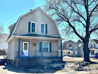 327 Center St, Marquette, MI, 49855