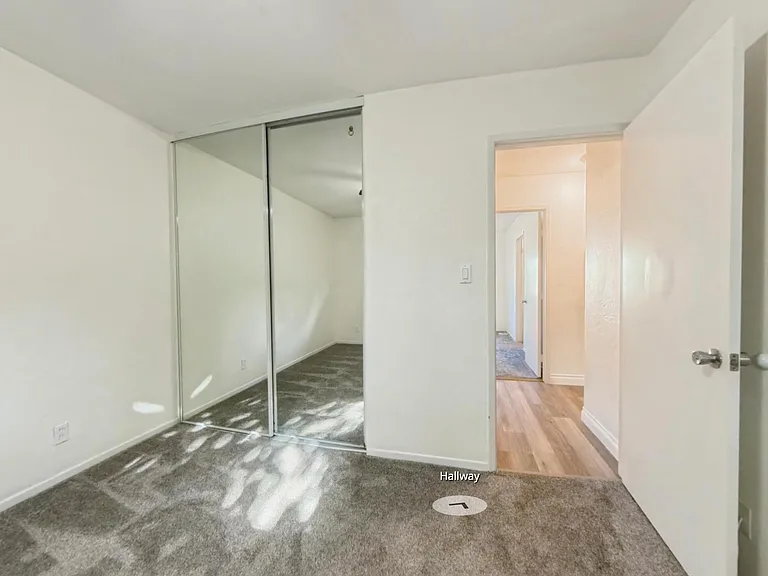 2861 Turnbull St — Photo 14
