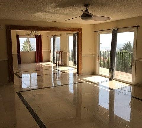 4th image of 1218 E Tujunga Ave