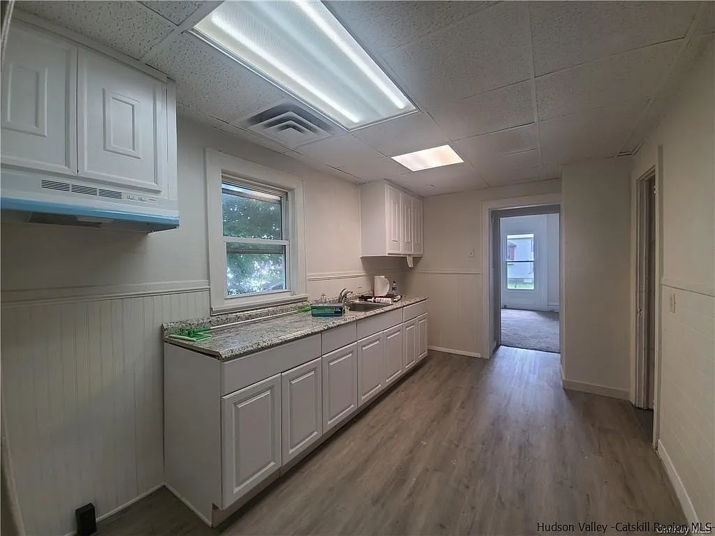 2 bed, $1,550 — Photo 4