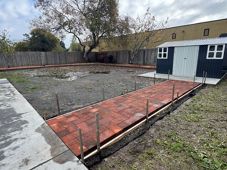 985 Crescent Way — Photo 9