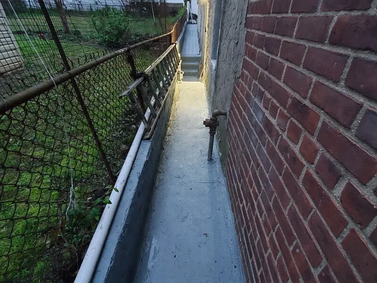 3180 Fish Ave #1 — Photo 8