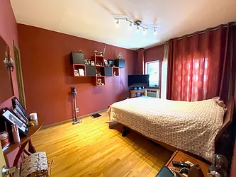 Sold by Maximillion Realty, Inc.