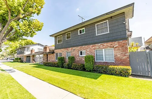 Spacious 1 Bedroom/1 Bathroom Apartment - $500 Off Move In + Reimbursed Application Fee Photo 1