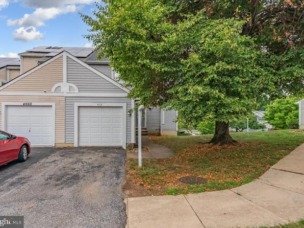 4668 Winterberry Ln, Oxon Hill, MD 20745