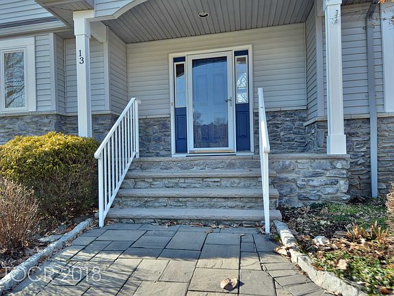 2nd image of 13 Country Ln