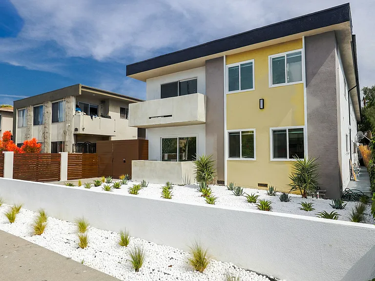 2034 S Garth Ave #1 — Photo 19