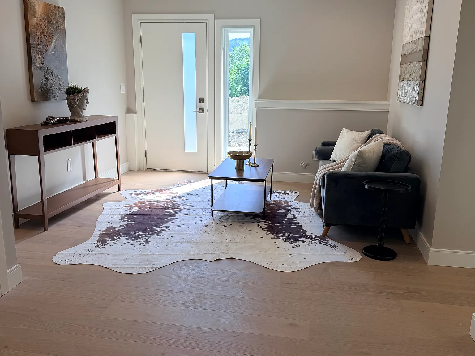 2 bed, 1.0 bath, 1100 sqft, $2,750 — Photo 2