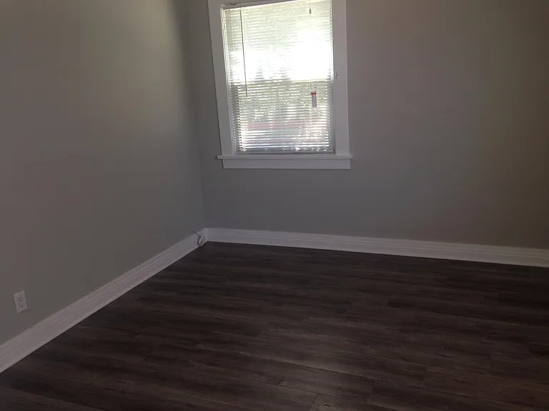 2203 Duvall St — Photo 5