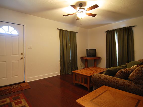5th image of 2832 Dodd St SE