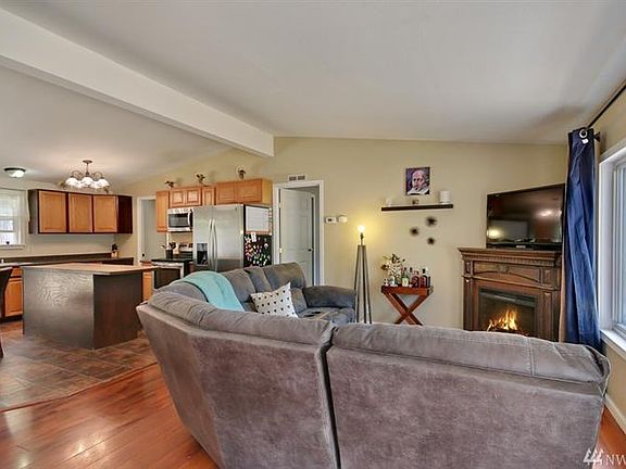4th image of 29707 69th Avenue Ct S