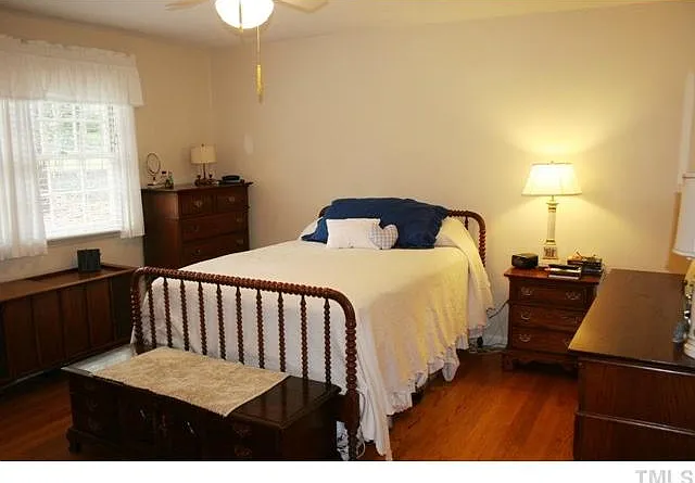 810 Churchill Dr — Photo 13