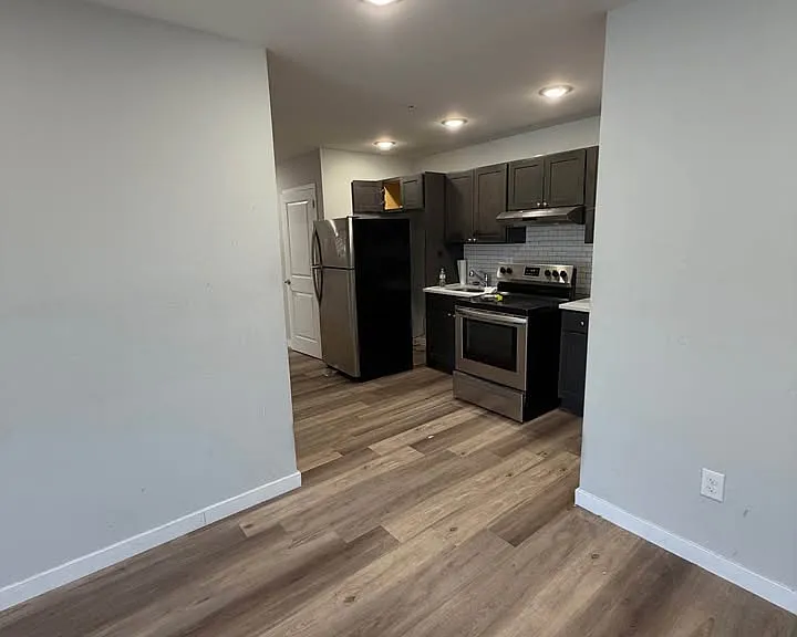 188 Lafayette St #104 — Photo 3