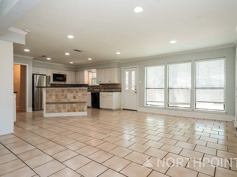 5408 Summit Ridge Trl — Photo 9
