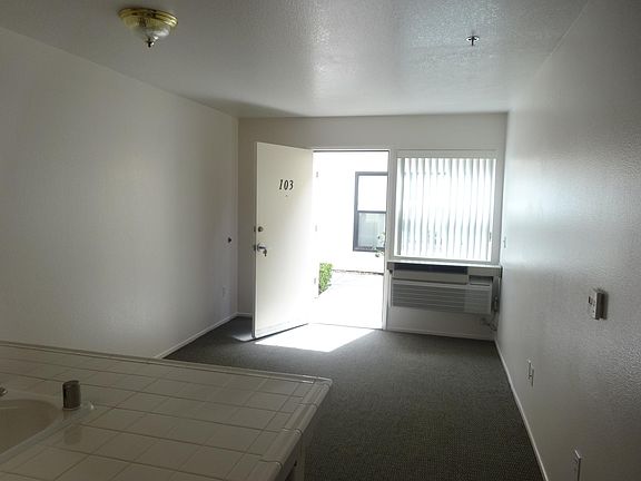 3rd image of 519 E Harvard Blvd #103