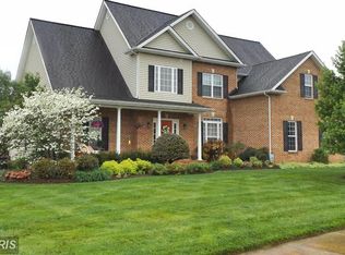 412 Dunlap Dr, Berryville, VA