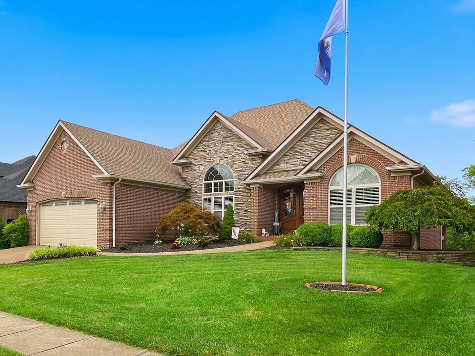 1st image of 128 Kingston Dr