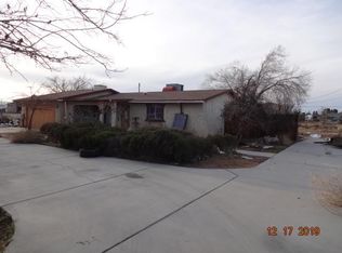 13866 Kiowa Rd, Apple Valley, CA 92307