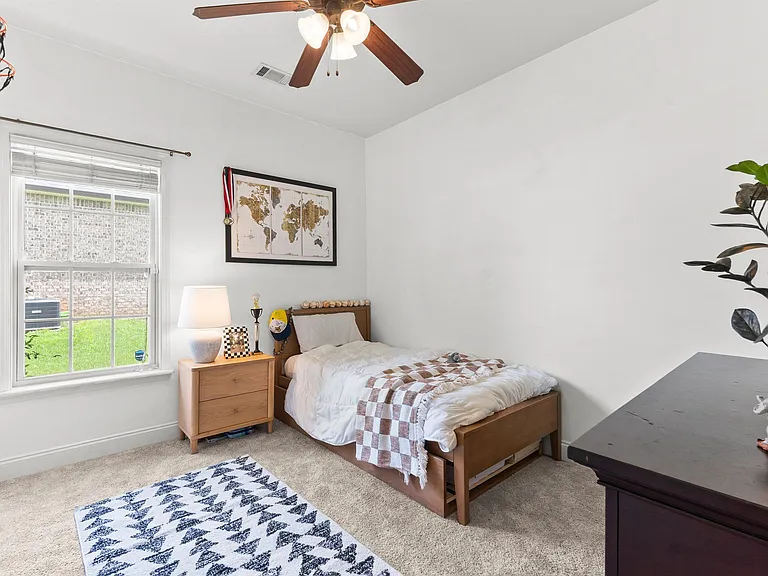 107 Hampton Meadows Dr — Photo 37