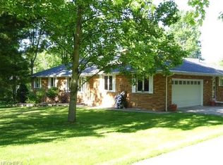 2973 Sherbrooke Valley Ct, Willoughby Hills, OH 44094