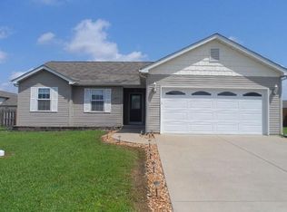 227 Boulder Ridge Dr, Farmington, MO 63640
