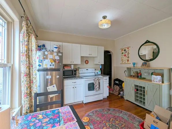 88 Prichard Ave #2, Somerville, MA 02144