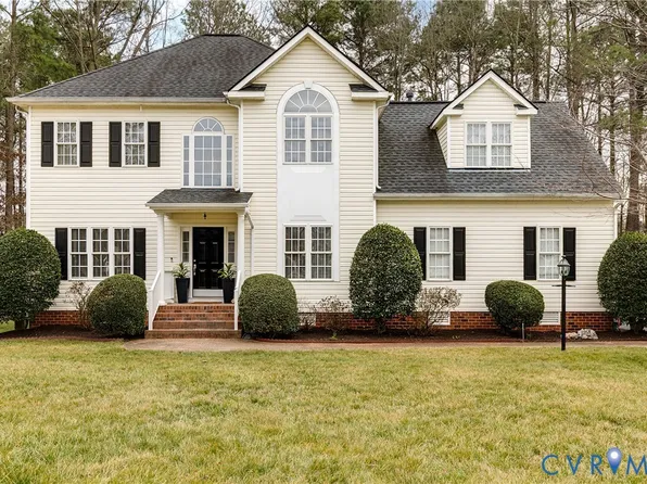 12231 Green Vista Ct, Chester, VA 23836
