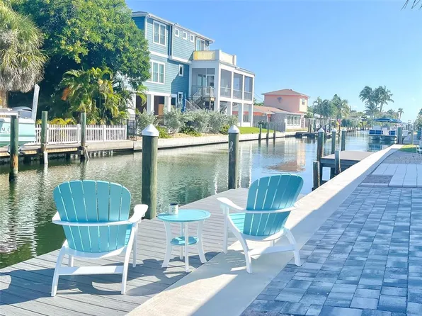 707 Saint Judes Dr S APT 1, Longboat Key, FL 34228