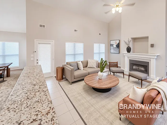 Building Photo - 9876 Brimfield Dr