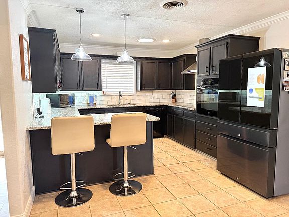 5th image of 103 Willowwood Ln