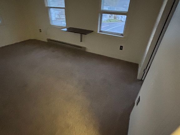 2nd image of 31 East St #5