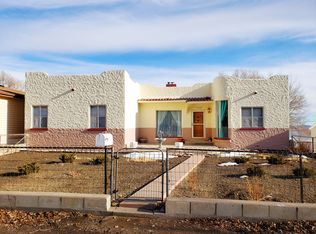 1119 S 6th St, Raton, NM 87740
