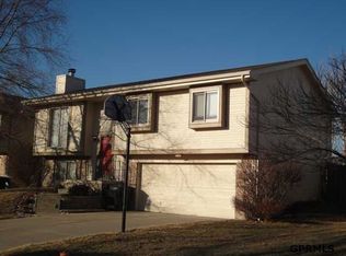 15222 Grover St, Omaha, NE 68144