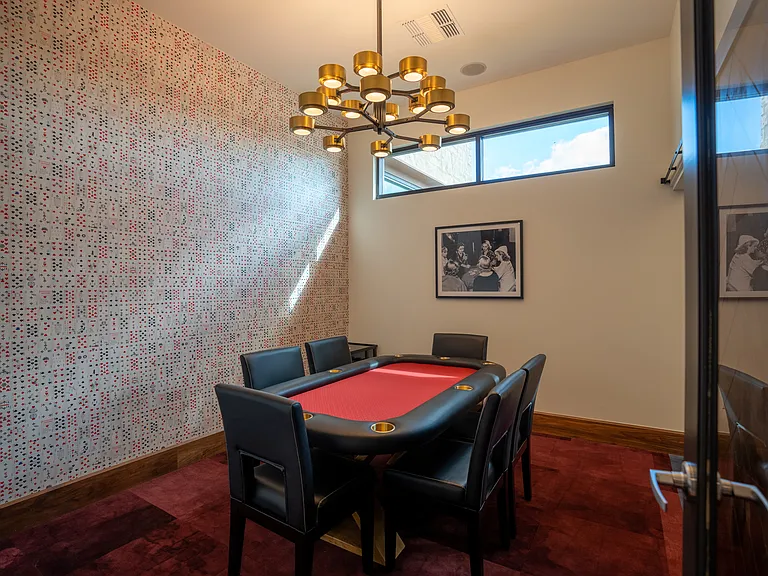 Liberty Grand — Photo 38