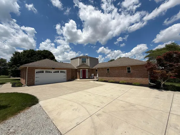 3738 Saint Paul Rd, Ashville, OH 43103