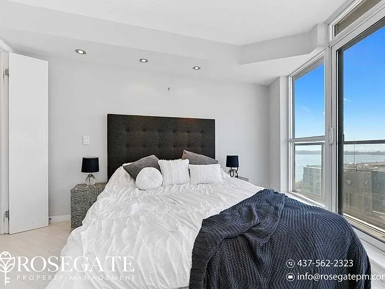 208 Queens Quay W #1908 — Photo 13