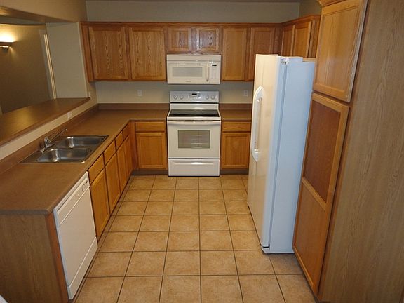 2nd image of 236 W Angus Rd