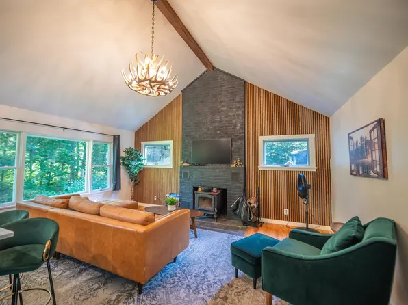 45 Dover Hill Road, Dover, VT 05341