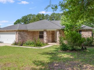 48 S Pleasant Dr, Defuniak Springs, FL 32435