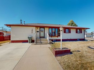 1472 41st Ave, Columbus, NE 68601